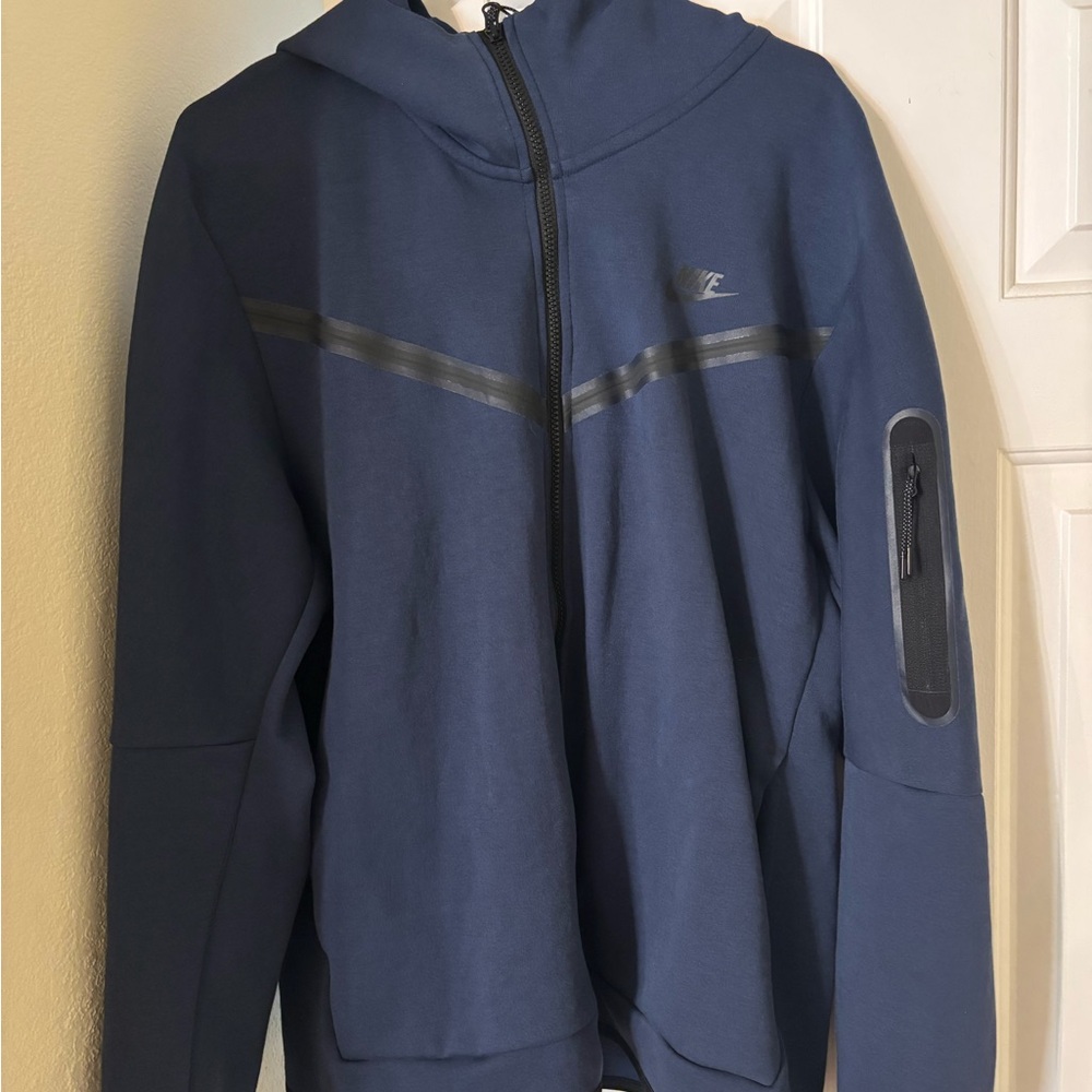 Nike Navy Full-Zip Hoodie with Arm Pocket